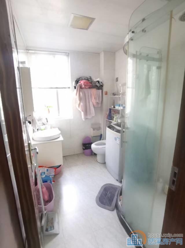 景和家园1楼66平+储藏间精装80万