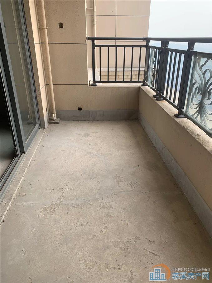 恒大河悦府 135平85万