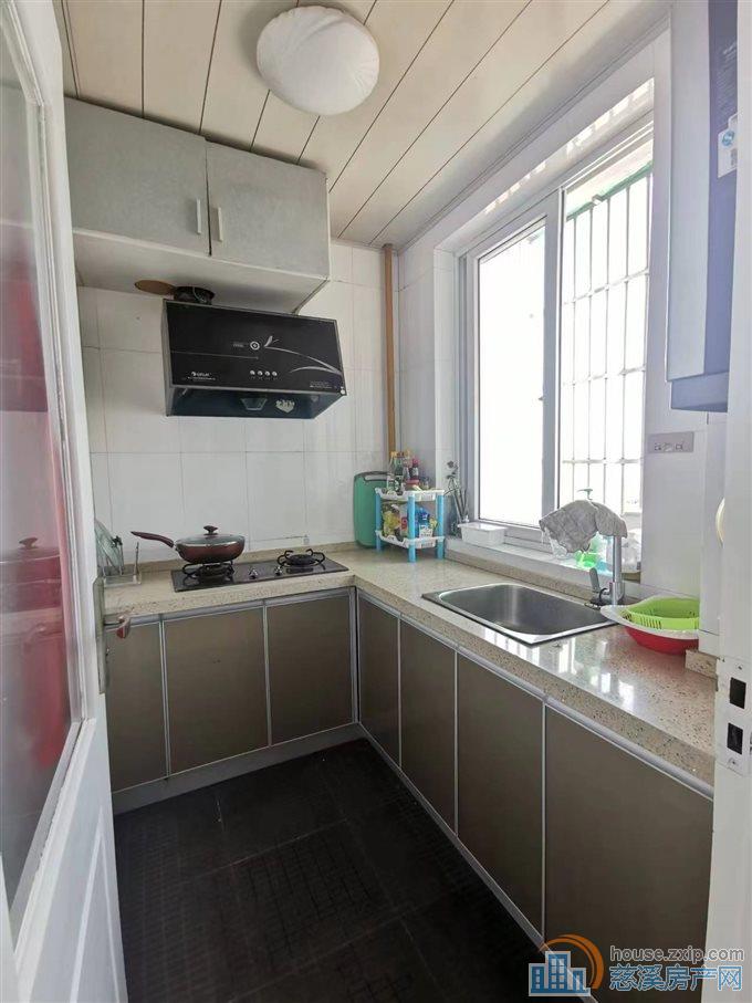 玲珑小区53平精装可读书58万直接