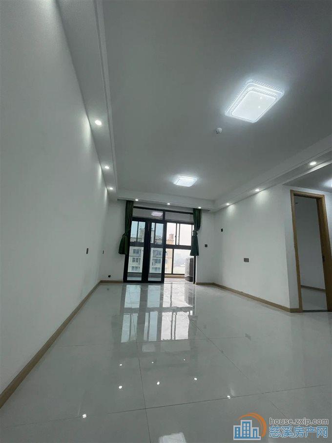 观湖佳苑精装93.4平142.8万黄金楼