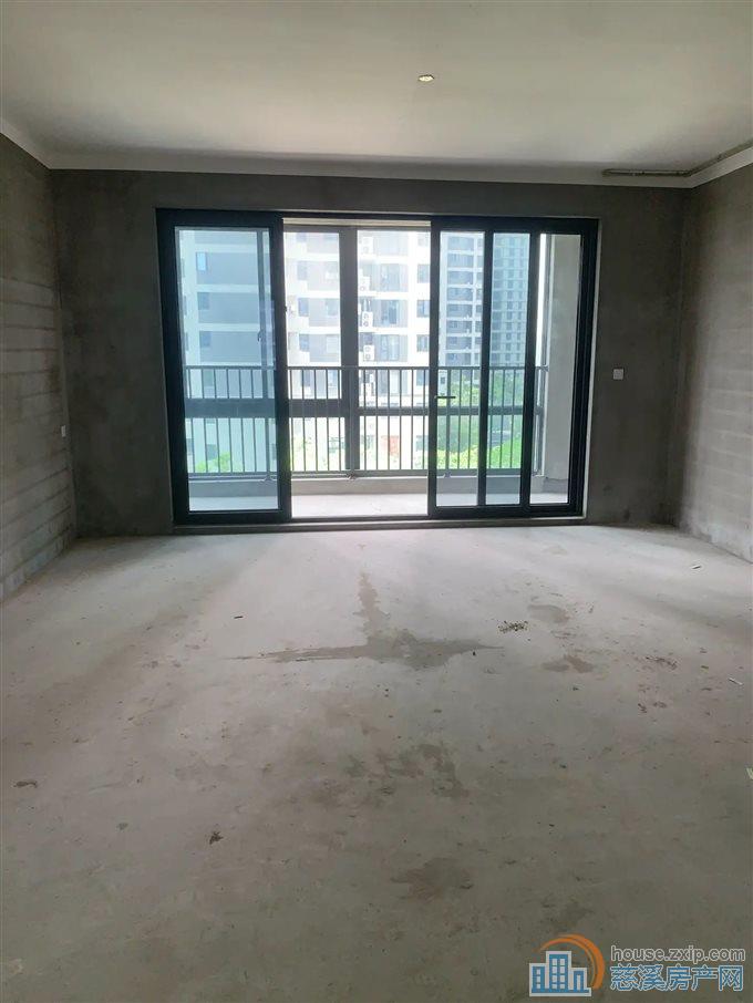 捡漏 碧桂园泊蔚里 四大间朝南 带车位