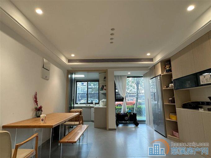 锦尚府143平265万四居室保养好