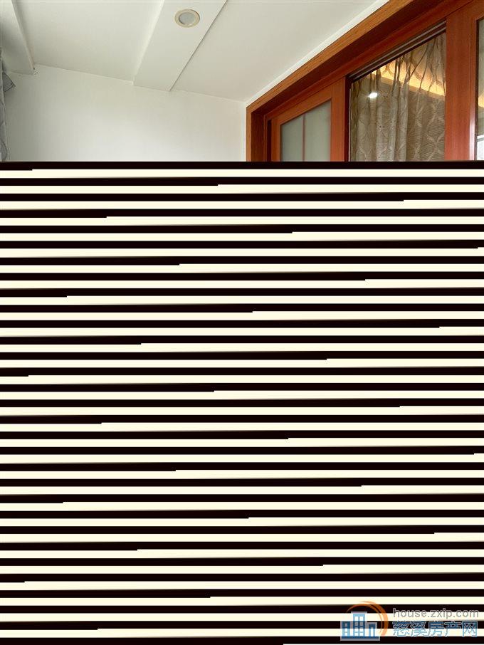 玲珑小区84平94万保养好实验书包