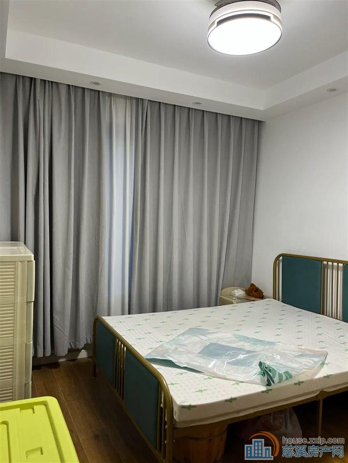 银杏小镇 精装边套 中上楼层 位置好