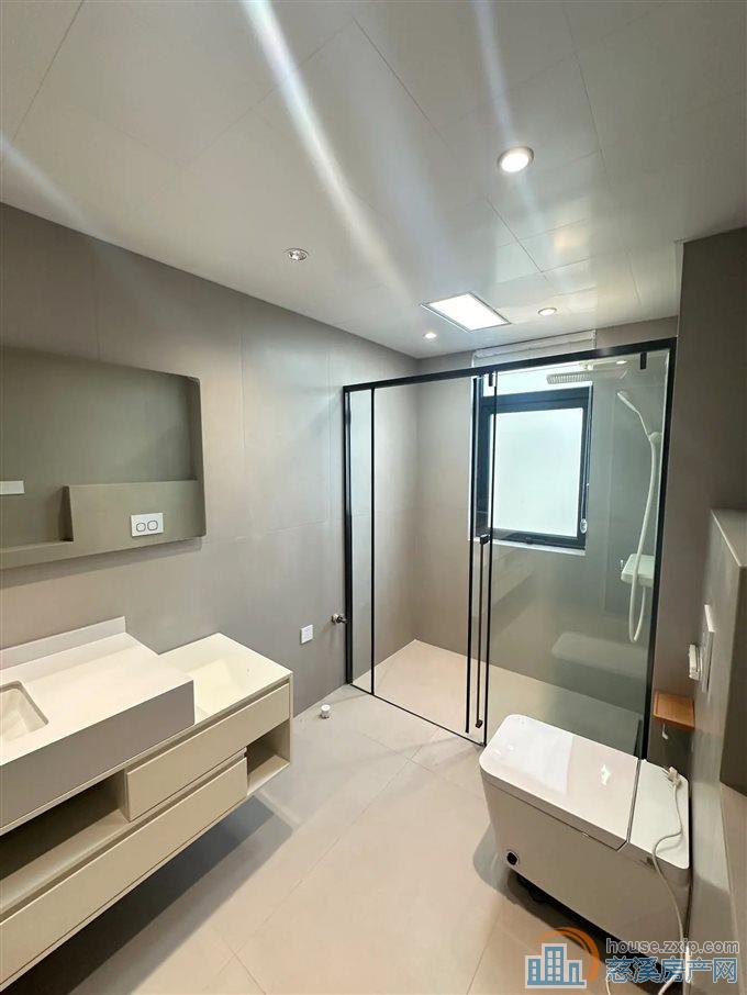 青樾府LW位全新现代精装全屋定制地暖空调