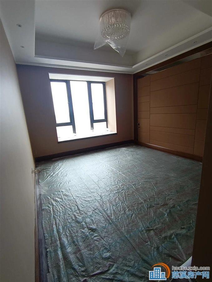 恒大河悦府洋房130平120.8万带露台