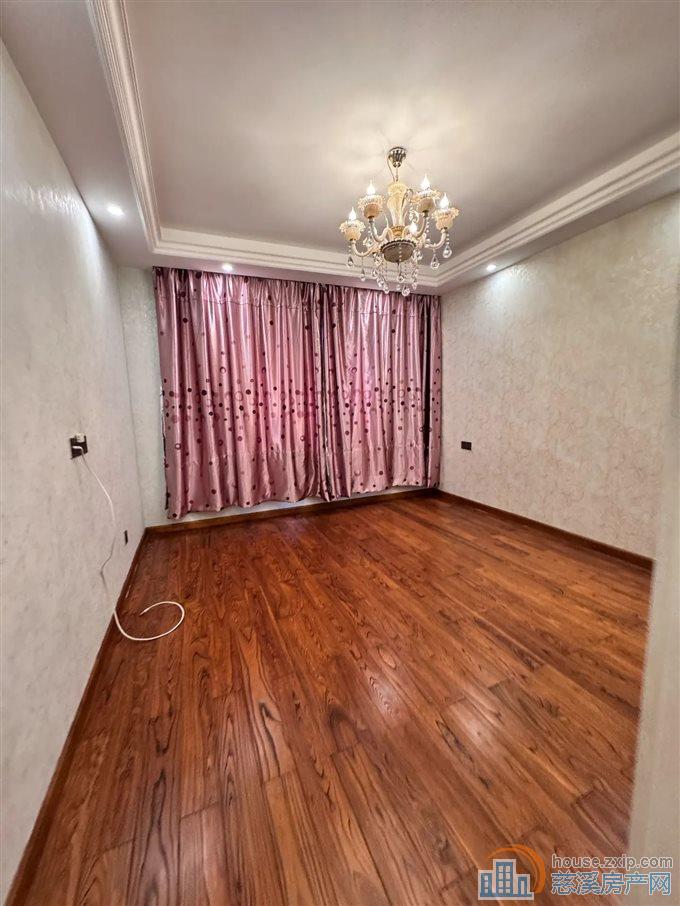 景观花苑二期精装 满五唯一 送车位