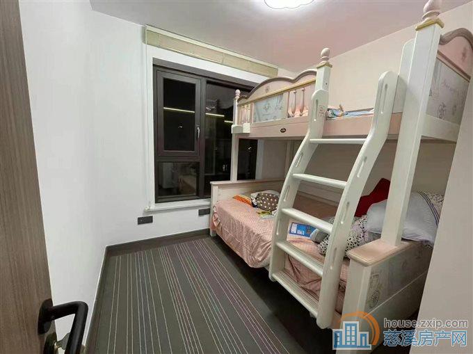 中海湖心半岛花苑三室两厅两卫7200元/