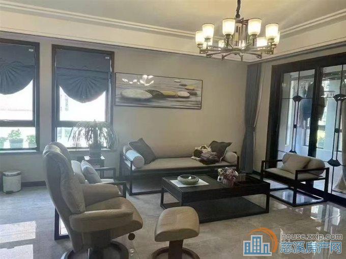 双喜花园.紫园194平车位+精装265万