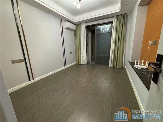 悦华府A区132精装
