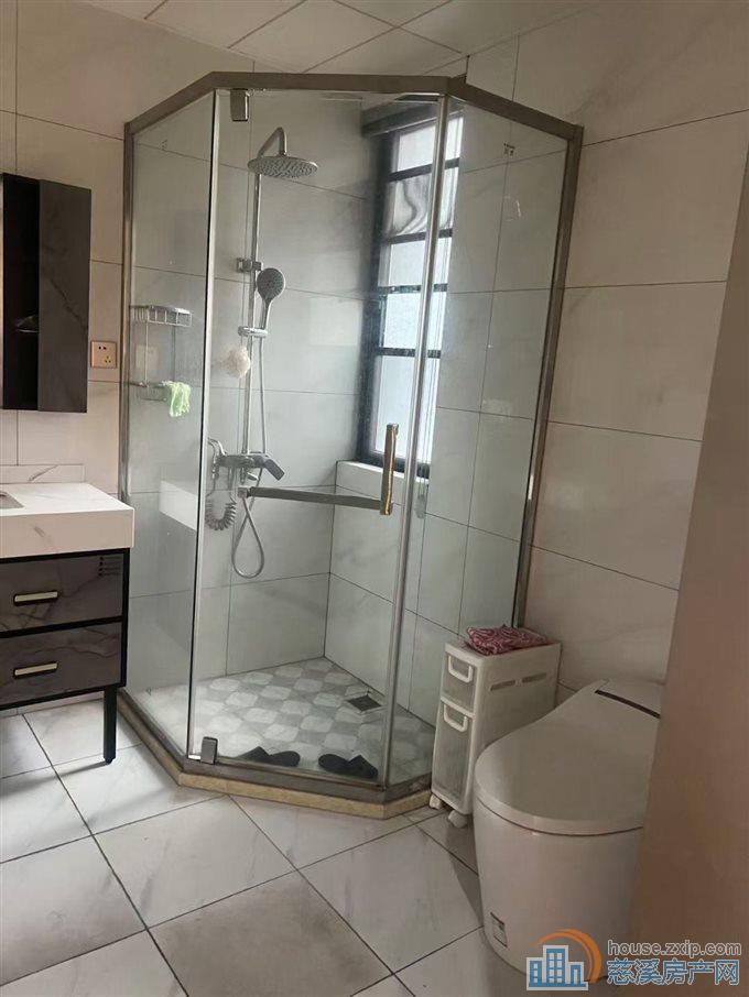 金仕华庭123平好楼层精装可读书2年到