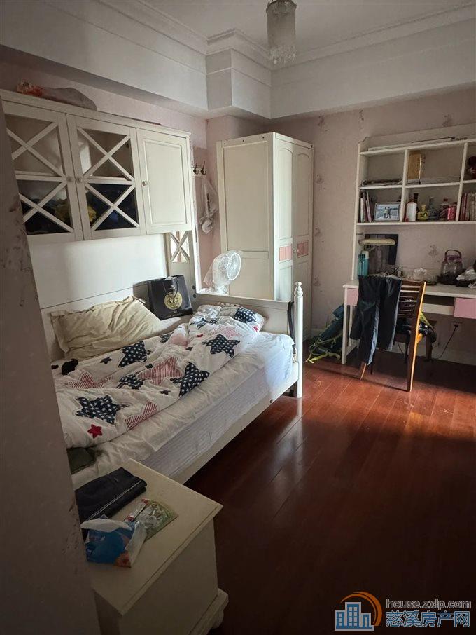 提香公寓 统一豪装 带车位