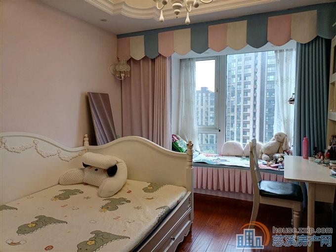 金仕华庭精装修196平拎包入住