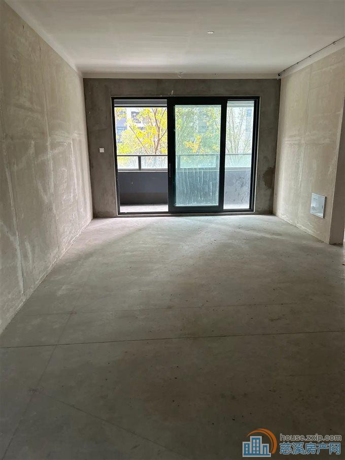 捡漏 湖樾云著 ，超大楼间距稀缺小户型