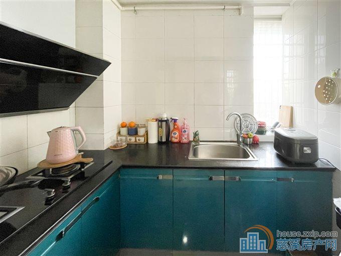 红星天铂佳苑 黄金楼层 送车位