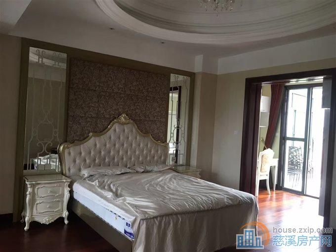 杭州湾合生国际城一期300平二间三楼豪装