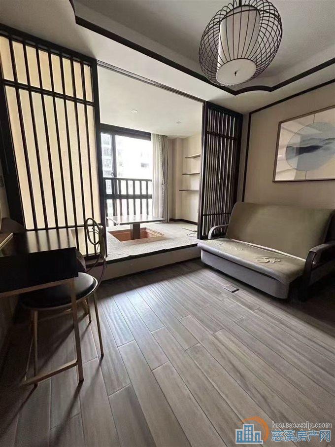 复地二期 142平好楼层东边套精装车位