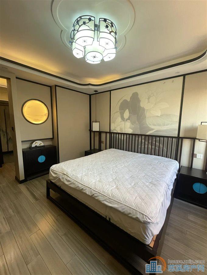 复地二期141平175万带车位