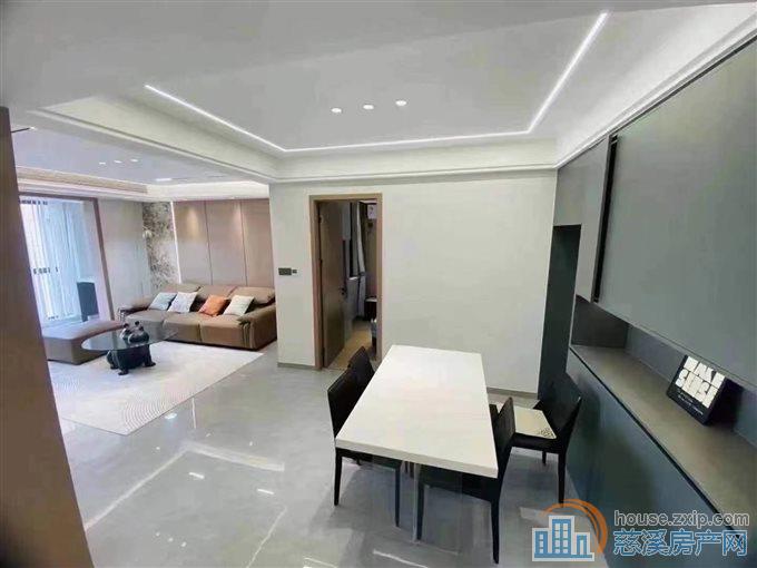 梅林苑洋房84平8楼 116，8万豪装