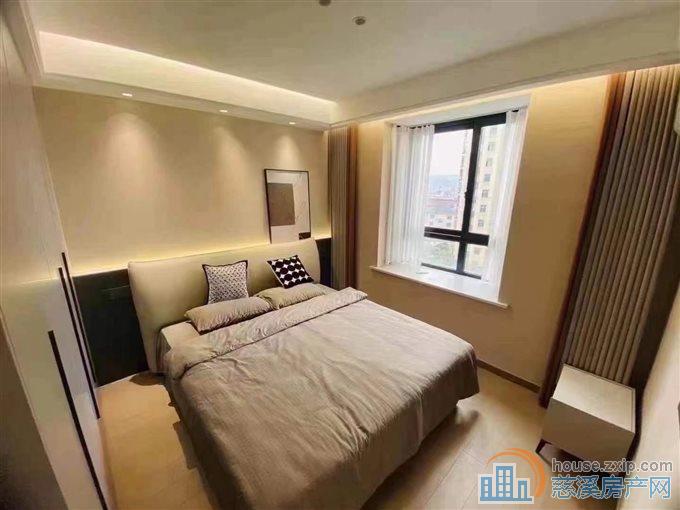 梅林苑洋房84平8楼 116，8万豪装