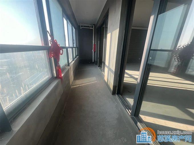 红星檀府119平236万包营业税