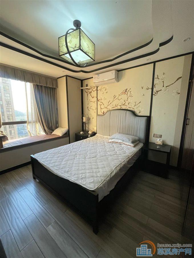 复地御溪雅苑二期 精装修 东边套 带车位