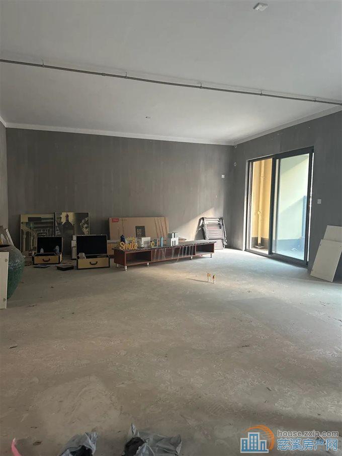 悦华府稀缺洋房161平285万带车位