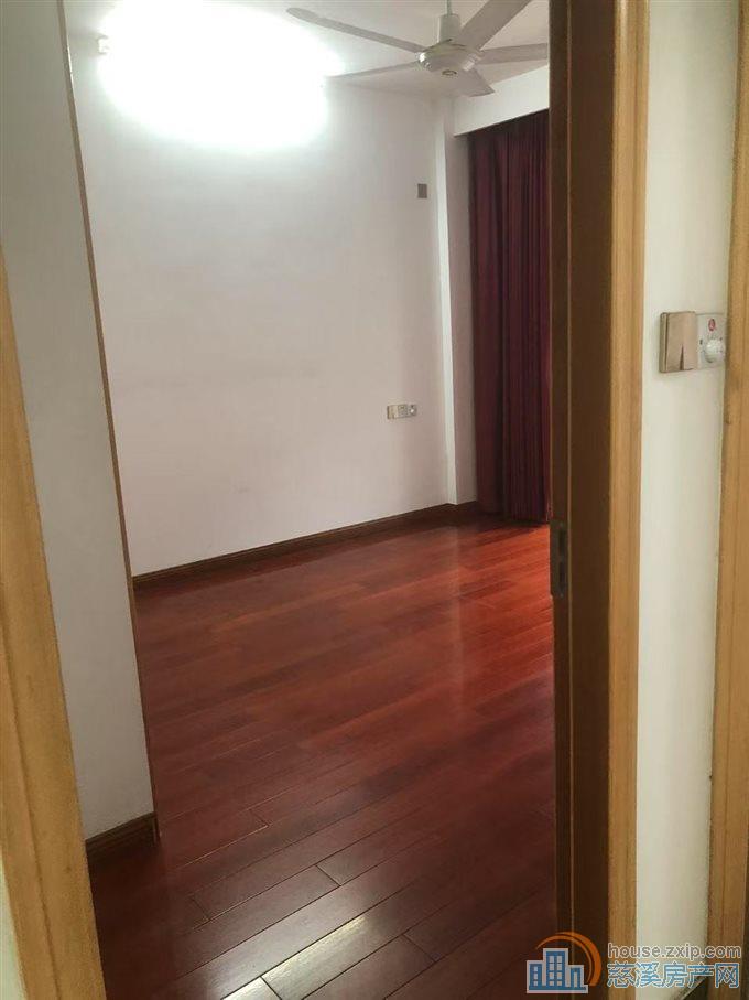 双和家园87平带车位+储藏室110万