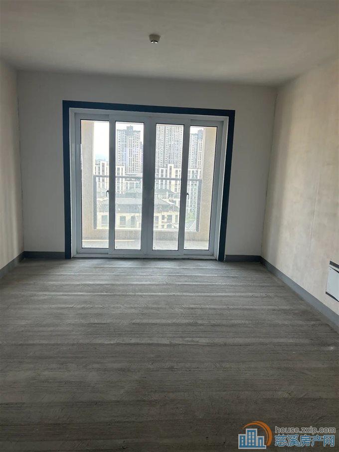 急保利俯院江南北区125.39平148万