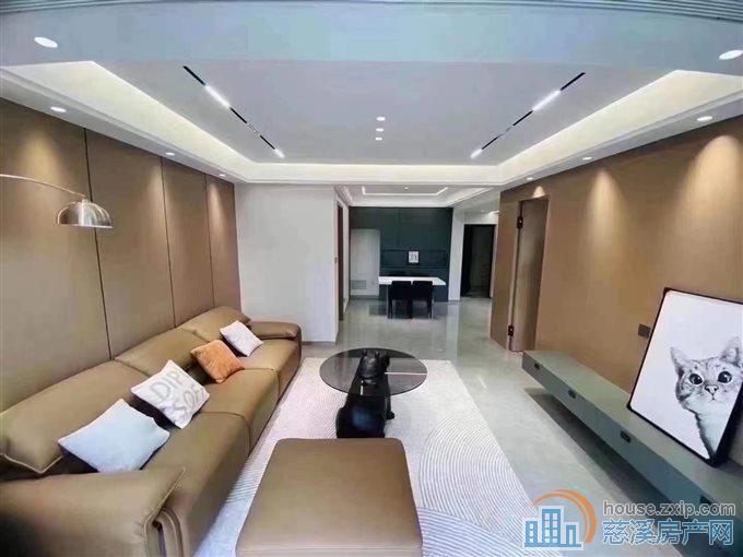 梅林苑洋房84平8楼 116，8万豪装