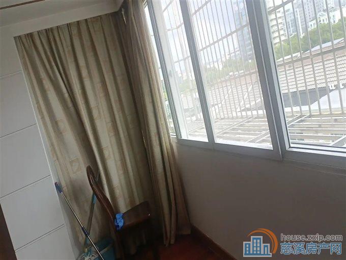 虞波北园东区157平130万带车库