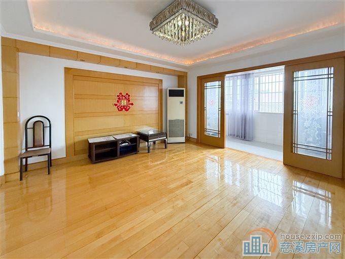 三北公寓157平精装保养好满五唯一145