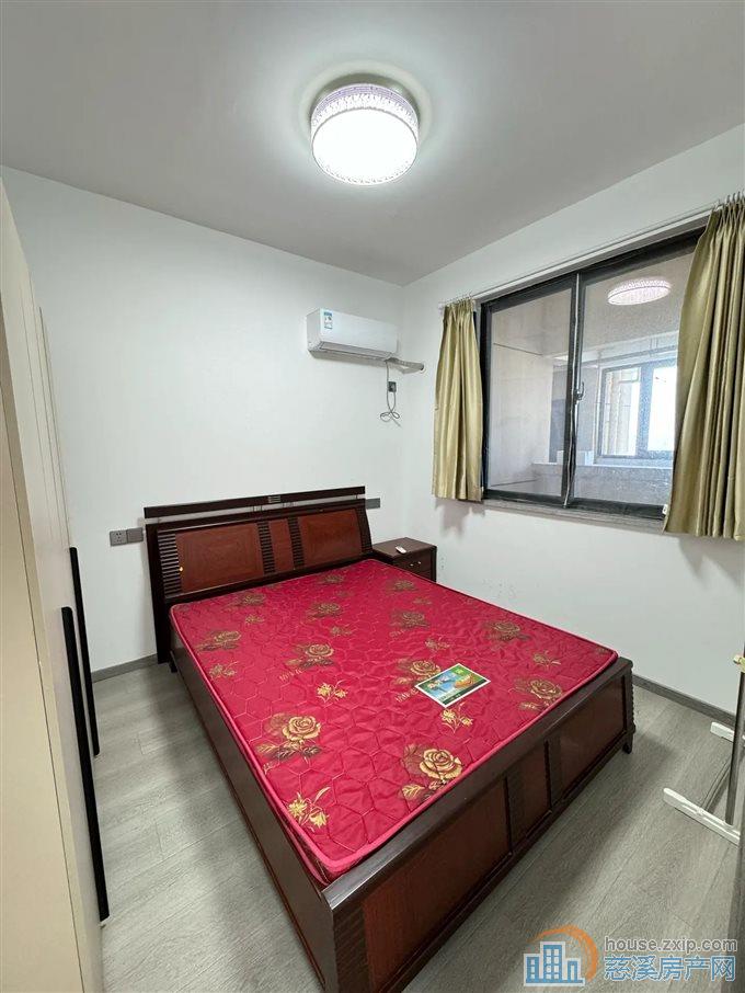 观湖佳苑93平149万明月书包