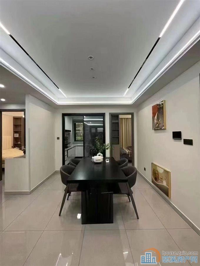 誉林府110平一楼精装3室2厅2卫