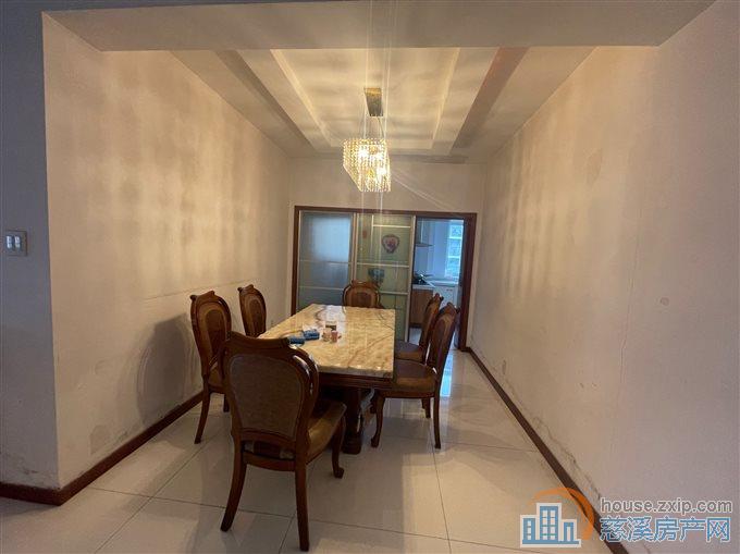 东方明珠 城南精装小区 满五唯一