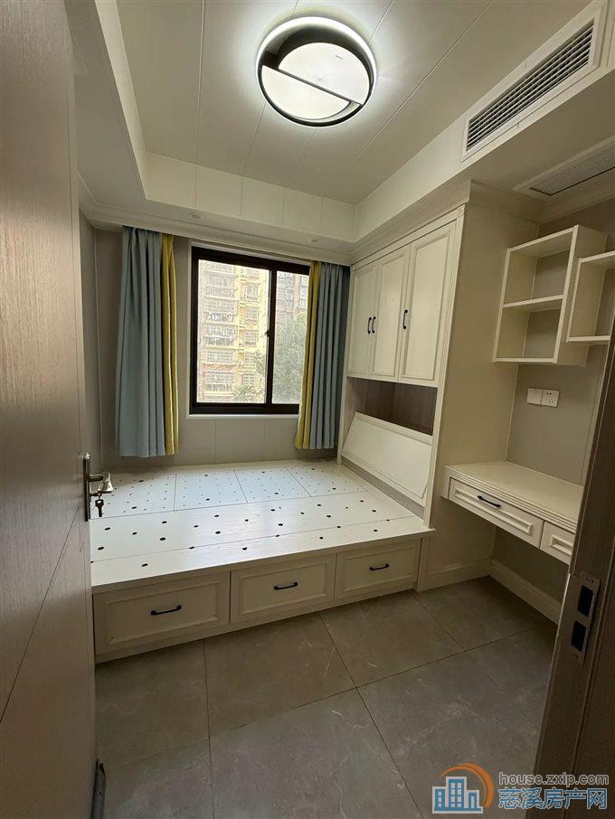 星光家园二期86平108万电梯洋房