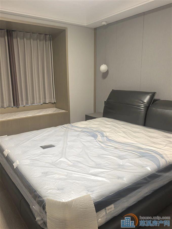 青樾府 全新精装未入住 带车位