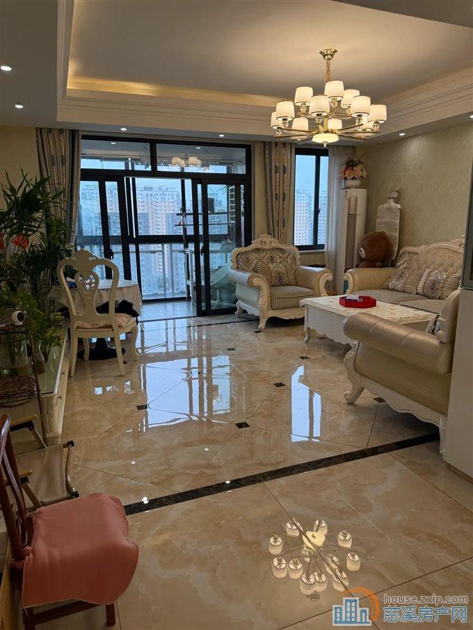 美华银桂苑140平210万凤凰层带车位