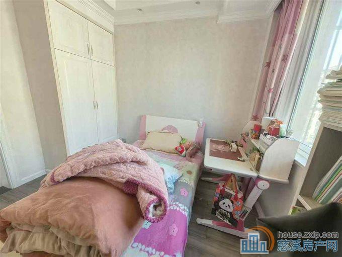 星光家园二期电梯洋房85平