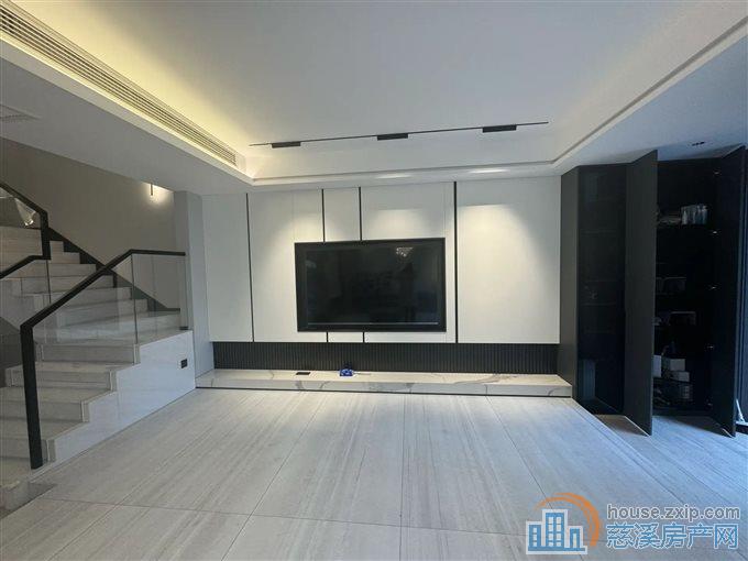 复地二期 别墅边套全屋地暖带地下室送车位