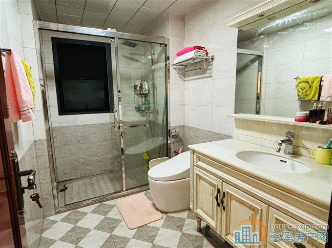 保利三期慈悦湾139平169万