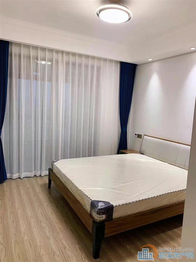 阳光城一期126平方3室2厅2卫1厨