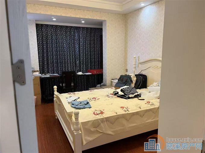 智慧谷95平精装可读书满5唯一带车位