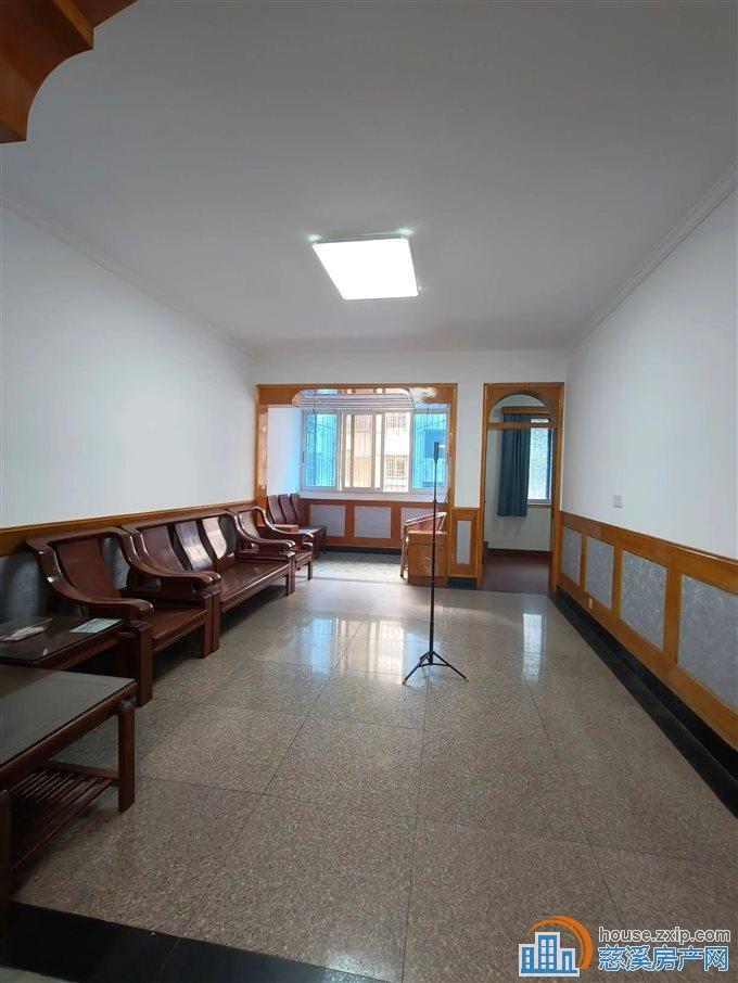 名仕园 中等装修 黄金楼层 阳光无在读