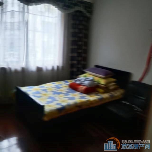 阳光公寓
