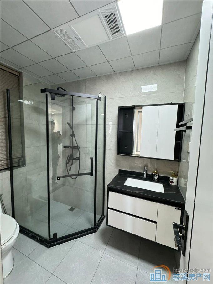 元亨雅园 精装127平方225万带车位