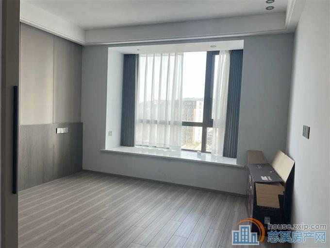 复地御溪雅苑 婚装127平方170万