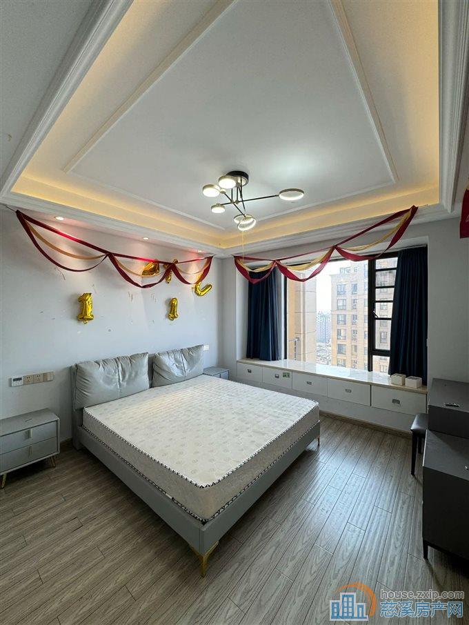 元亨雅园 精装127平方225万带车位