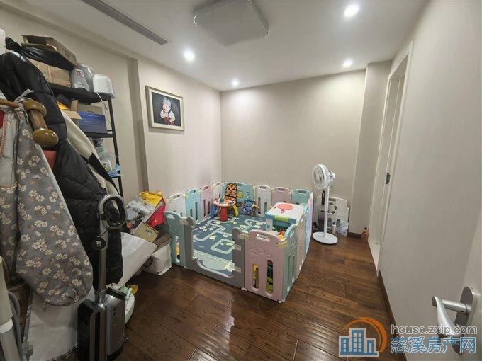 元亨雅园 精装修 可做三房 带车位