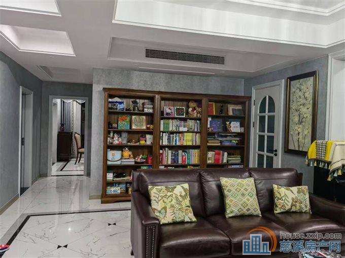 祥生祥园140平东边套精装车位另算